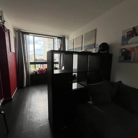 Apartment 4u *